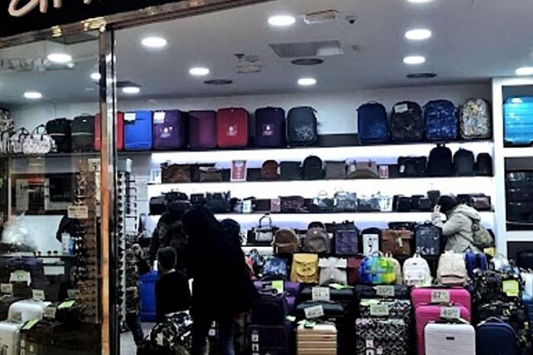 5a7b35f8-d422-4acd-a245-d16789eeaf05_21-9-aspect-ratio_default_0